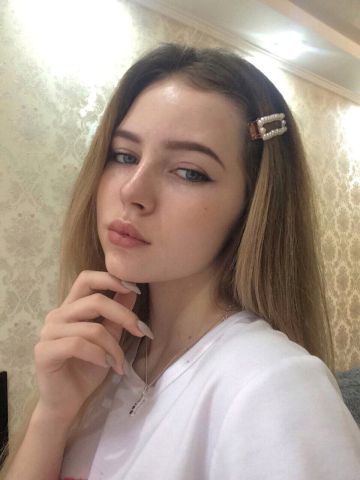Викуся